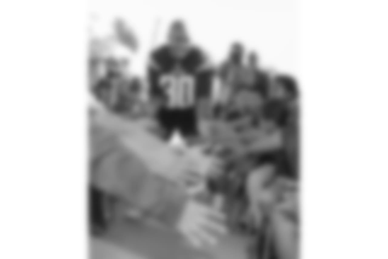 102417_play60_milk_060.jpg