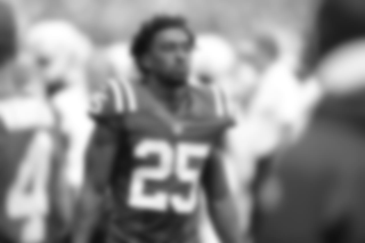 Indianapolis Colts defensive back Patrick Robinson (25) on the sideline during the first half of an NFL football game against the Detroit Lions in Indianapolis, Sunday, Sept. 11, 2016. (AP Photo/R Brent Smith)