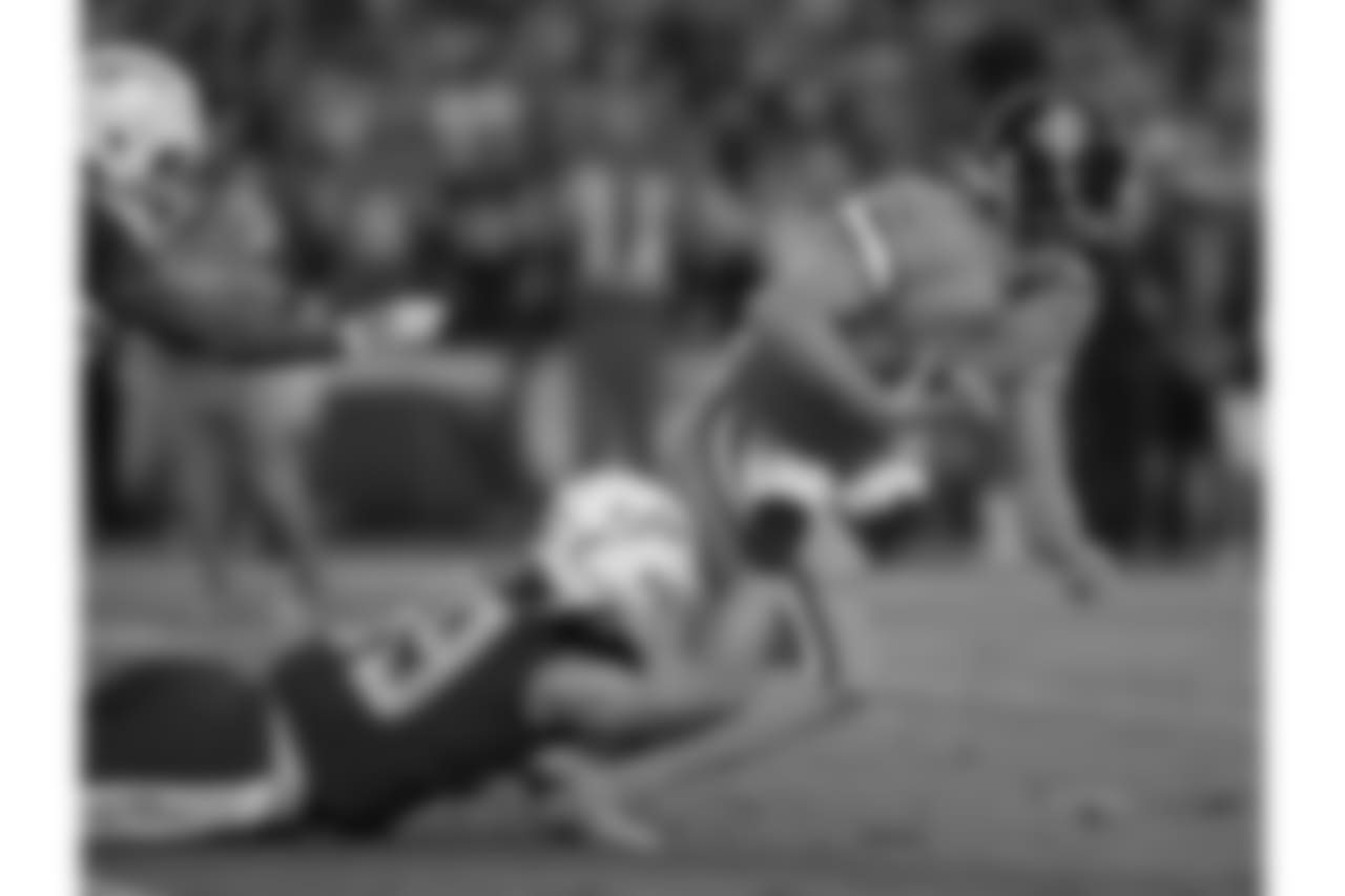 101316_denvssd_gr_151_1.jpg