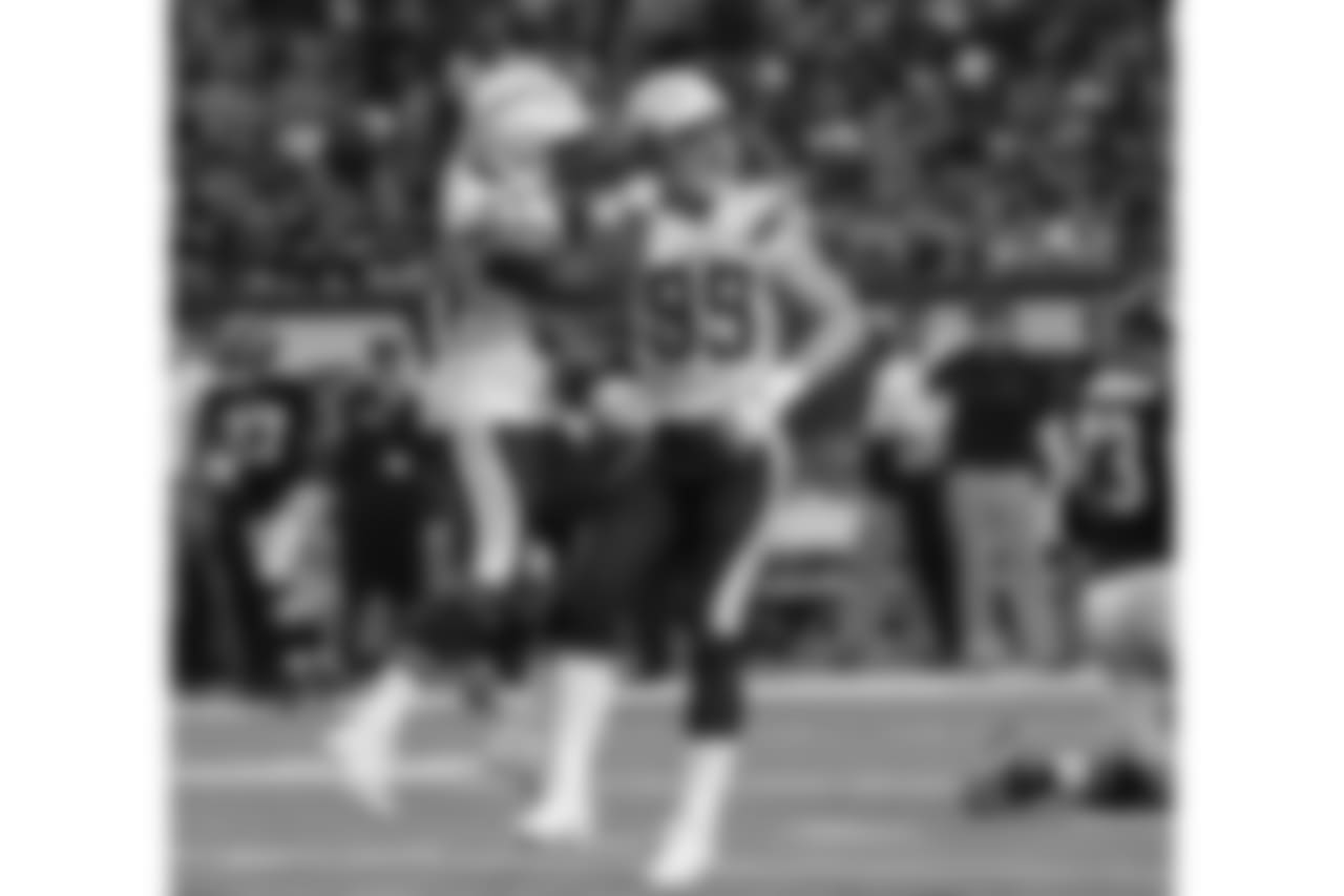 102316_sdvsatl_327_1.jpg
