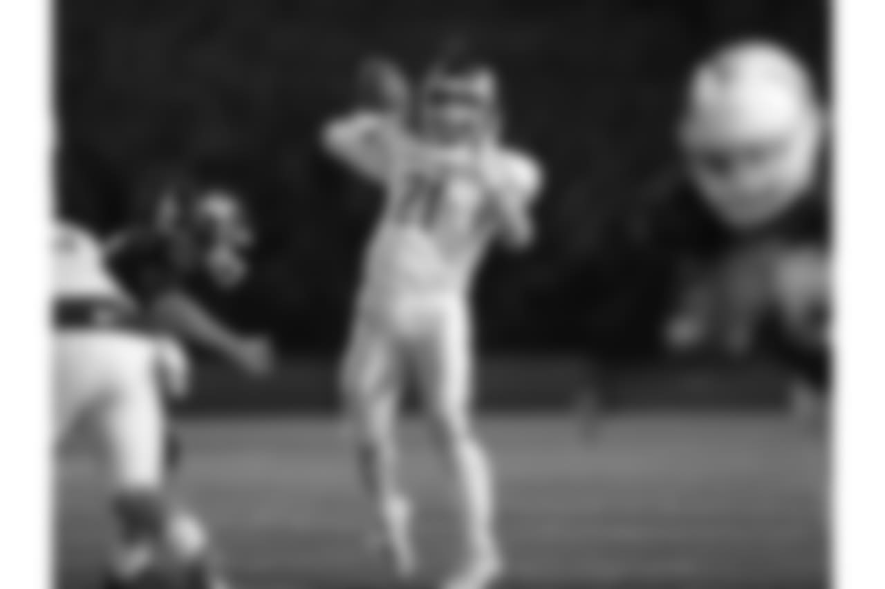 012018_spanos_classic_124.jpg