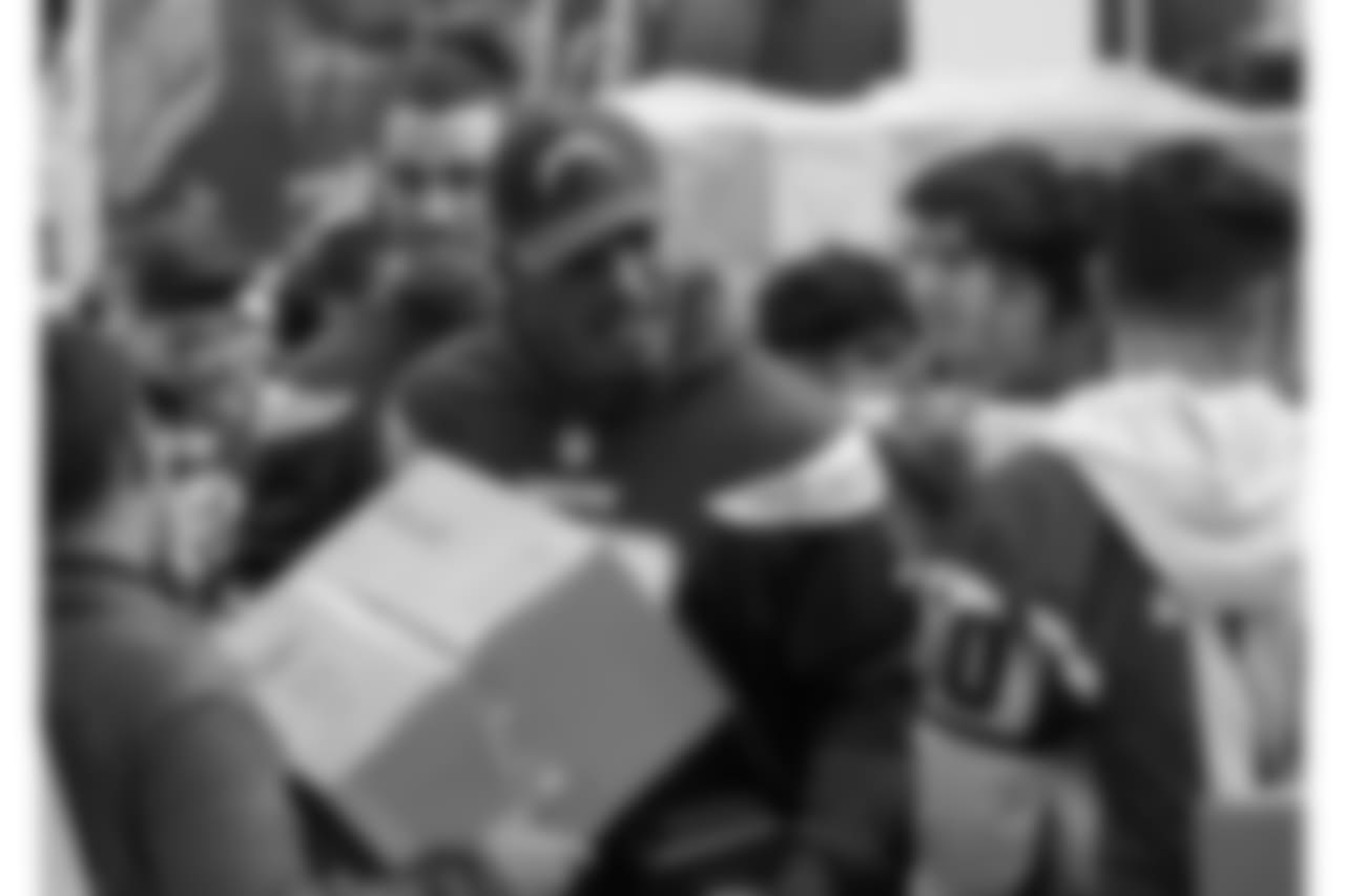 121117_lift_up_america_tyson055.jpg