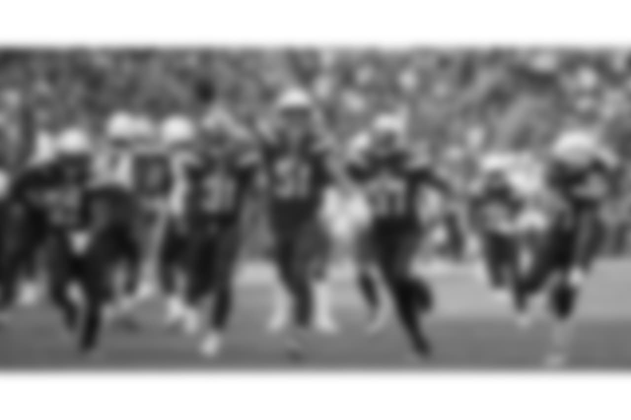 51 OLB Kyle Emanuel