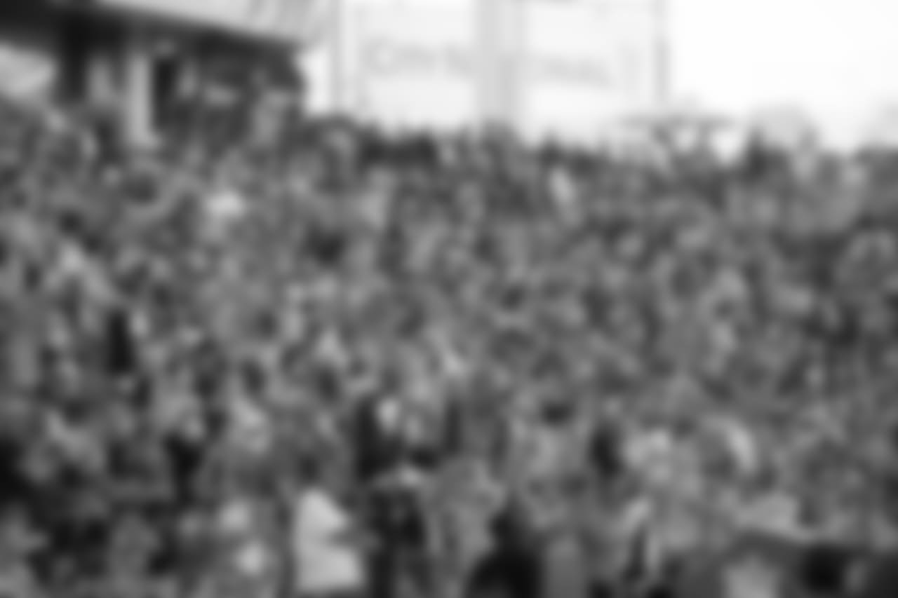 102217_denvslac_mn_391.jpg