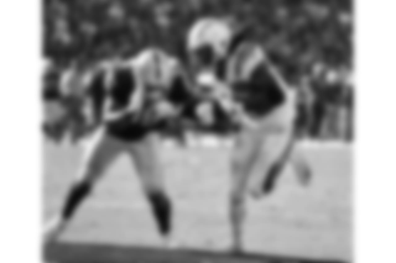 Los Angeles Chargers vs. the Oakland Raiders at Oakland Alameda Coliseum on Sunday, Oct. 15, 2017. The Chargers won 17-16.