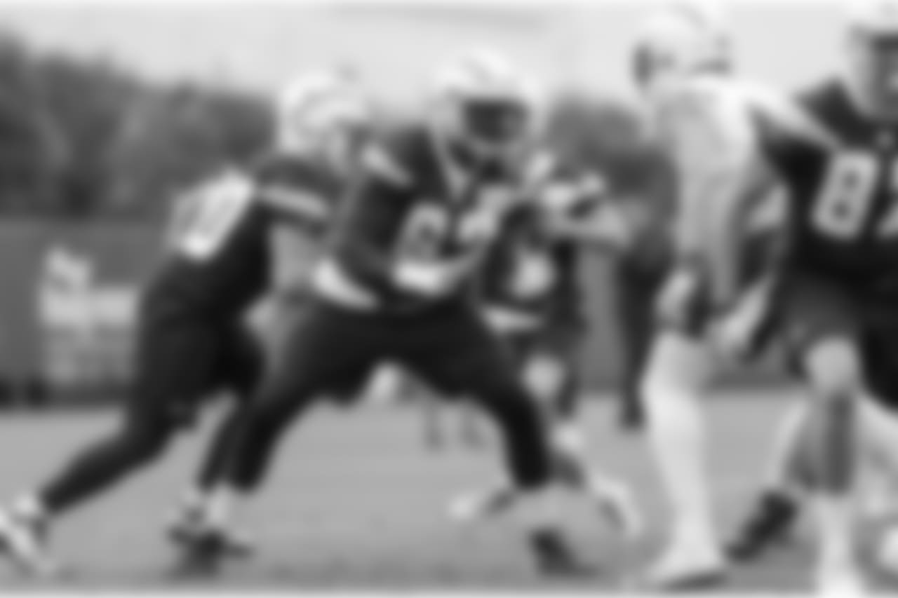 62 OL Chris Durant