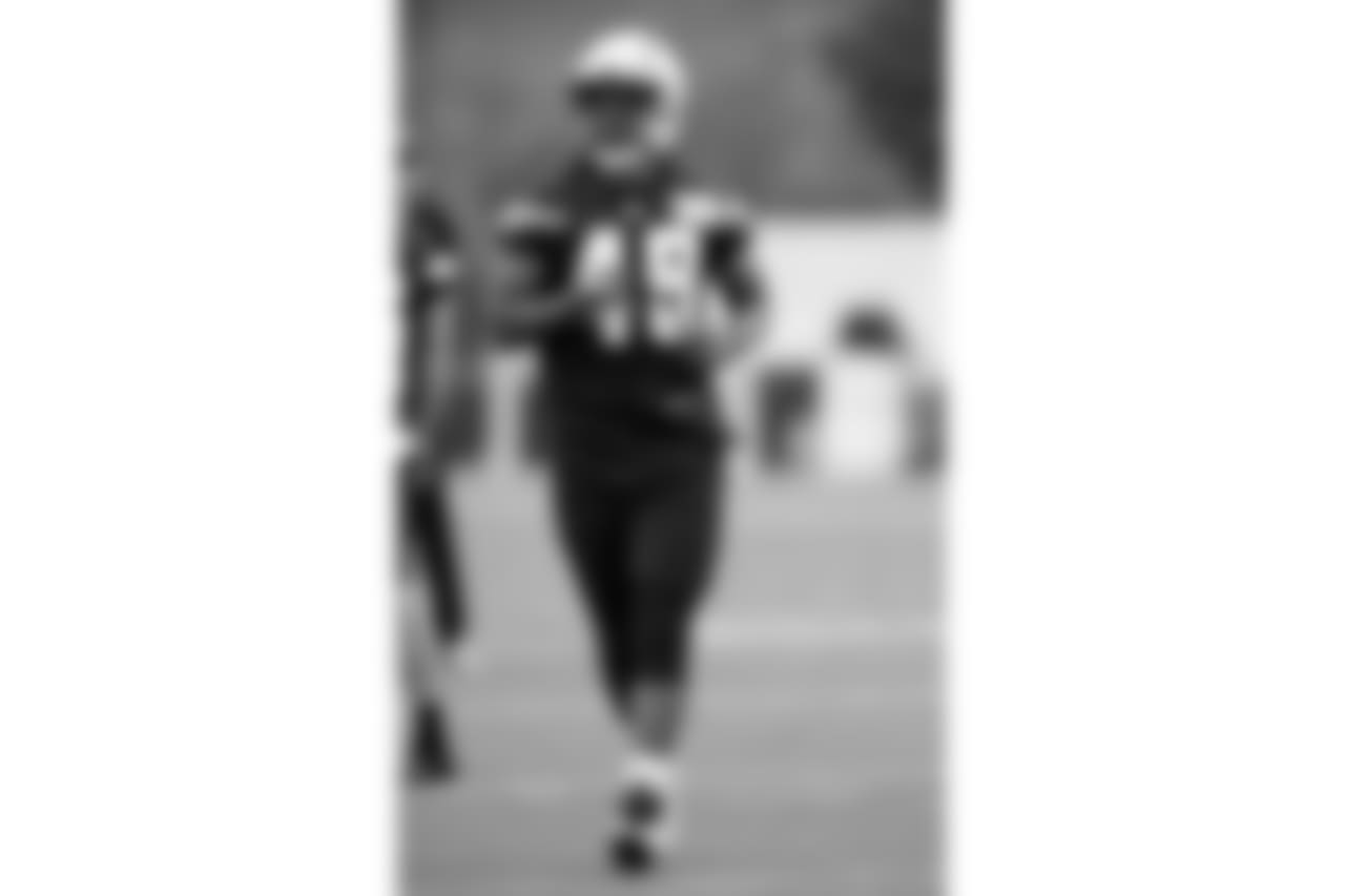42 TE Austin Roberts