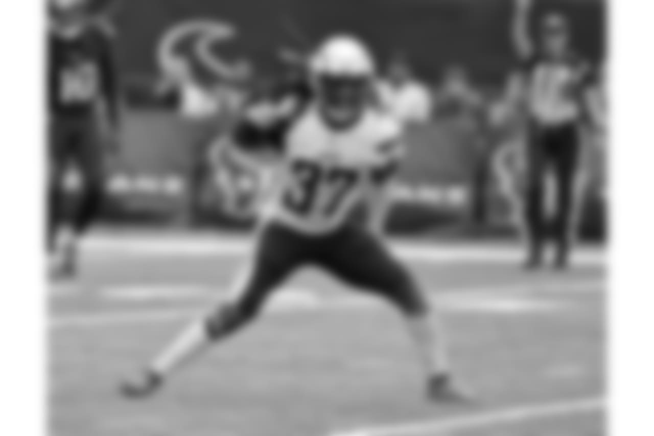 37_addae_1.jpg