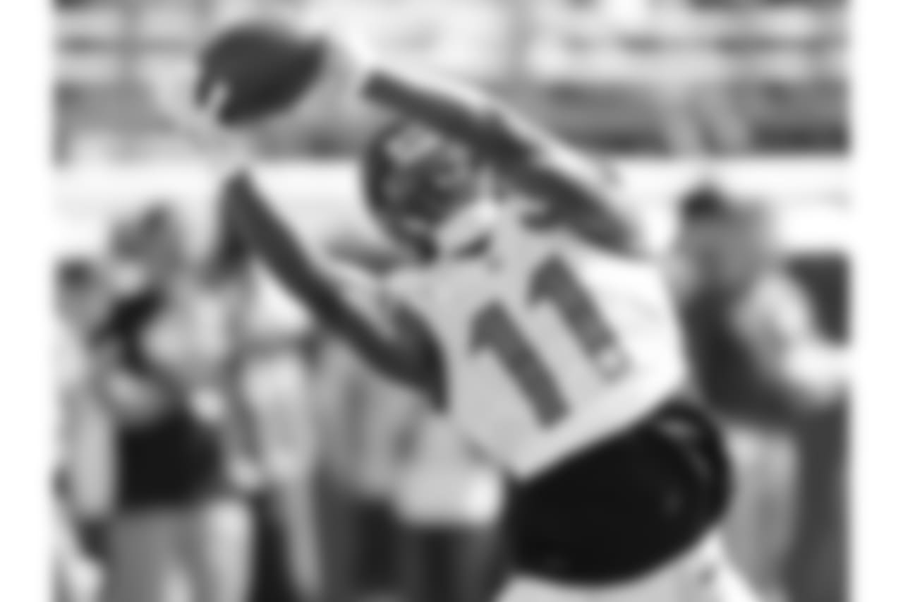 wr_marqise_lee_0.jpg