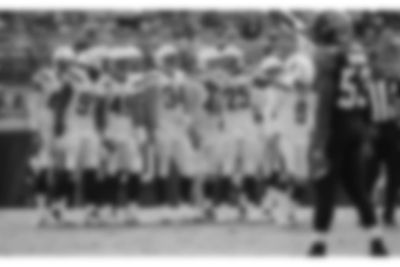 111217_lacvsjax_320.jpg