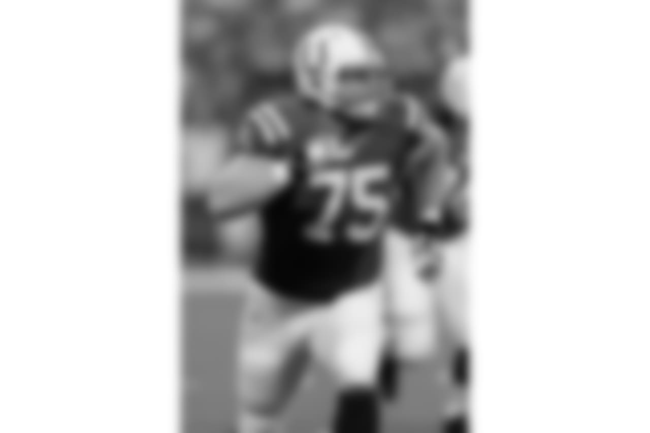 Indianapolis Colts guard Jack Mewhort (75) runs during a week 2 NFL football game against the New York Jets on Monday, September 21, 2015 in Indianapolis. The Jets defeated the Colts 20-7. (Scott Boehm via AP)