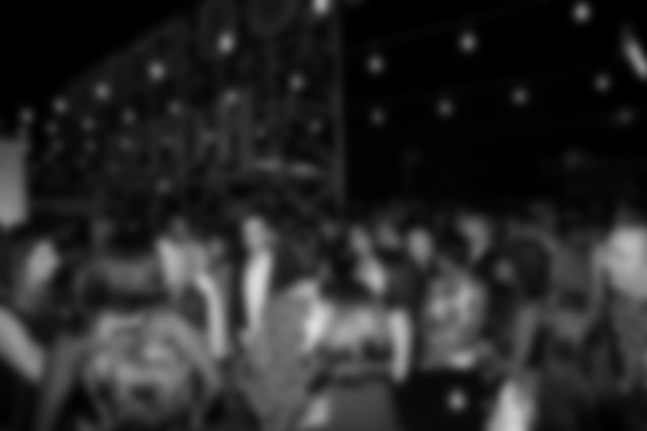 092717_lac_reveal_ga_0219.jpg