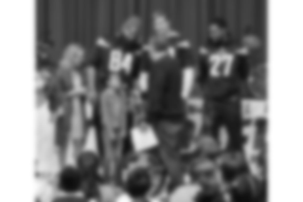 120517_bikegiveaway_074_0.jpg