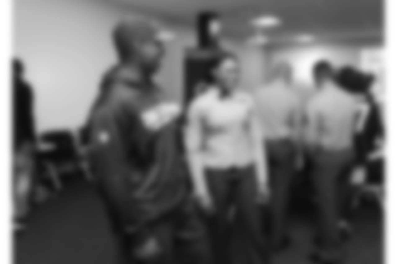 111717_pros_vs_joes_025.jpg