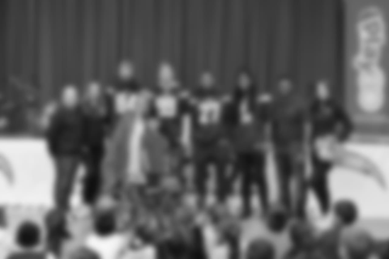 120517_bikegiveaway_053_0.jpg