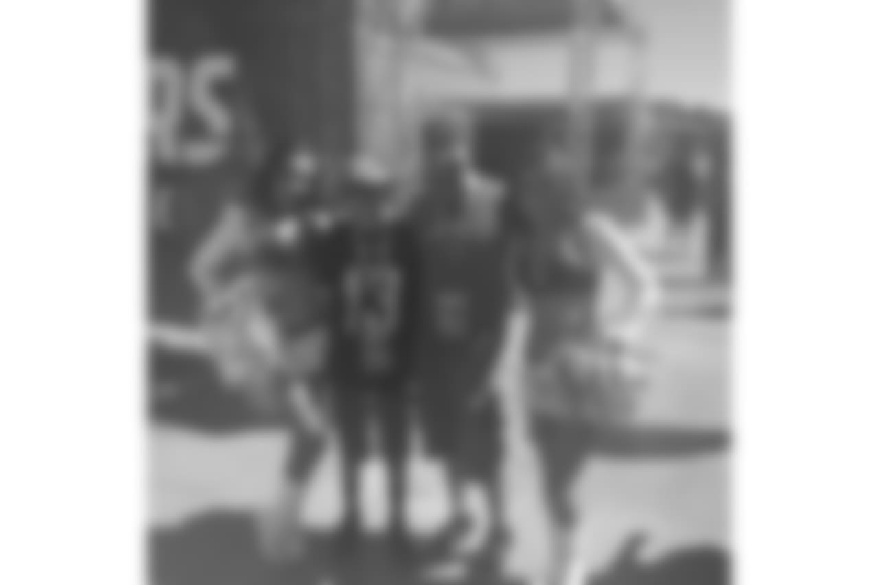 21910713_378603902555941_9182441067243372544_n.jpg