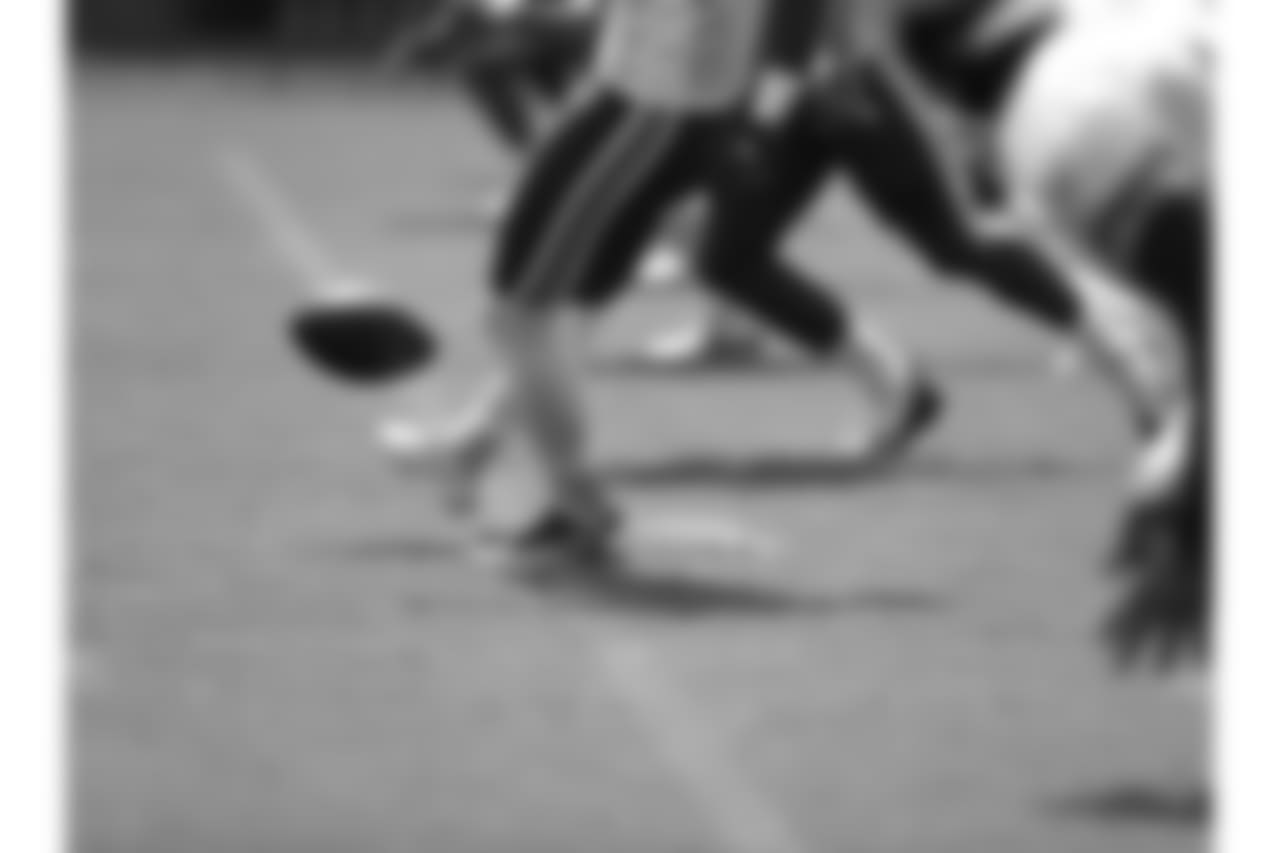 Kick off during practice on August 21, 2018