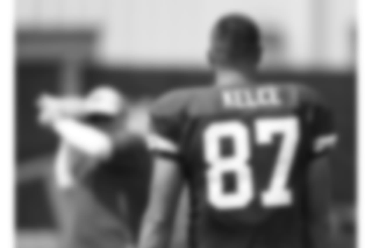 Kansas City Chiefs tight end Travis Kelce (87) during practice on August 21, 2018
