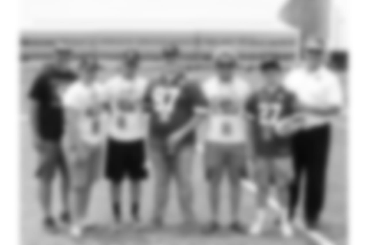 Kansas City Chiefs fans got their first look at the Chiefs in action at a live practice during Minicamp on Wednesday.