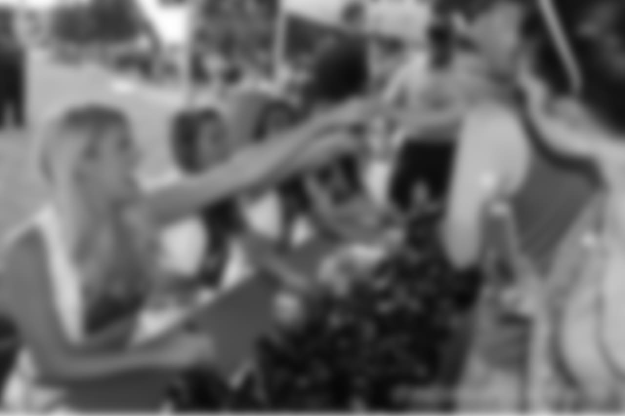2018_0607_MathisCheer_0050