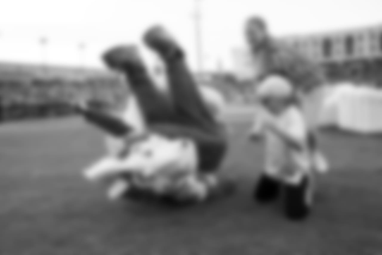 _V3P9685_TC 51718_preview