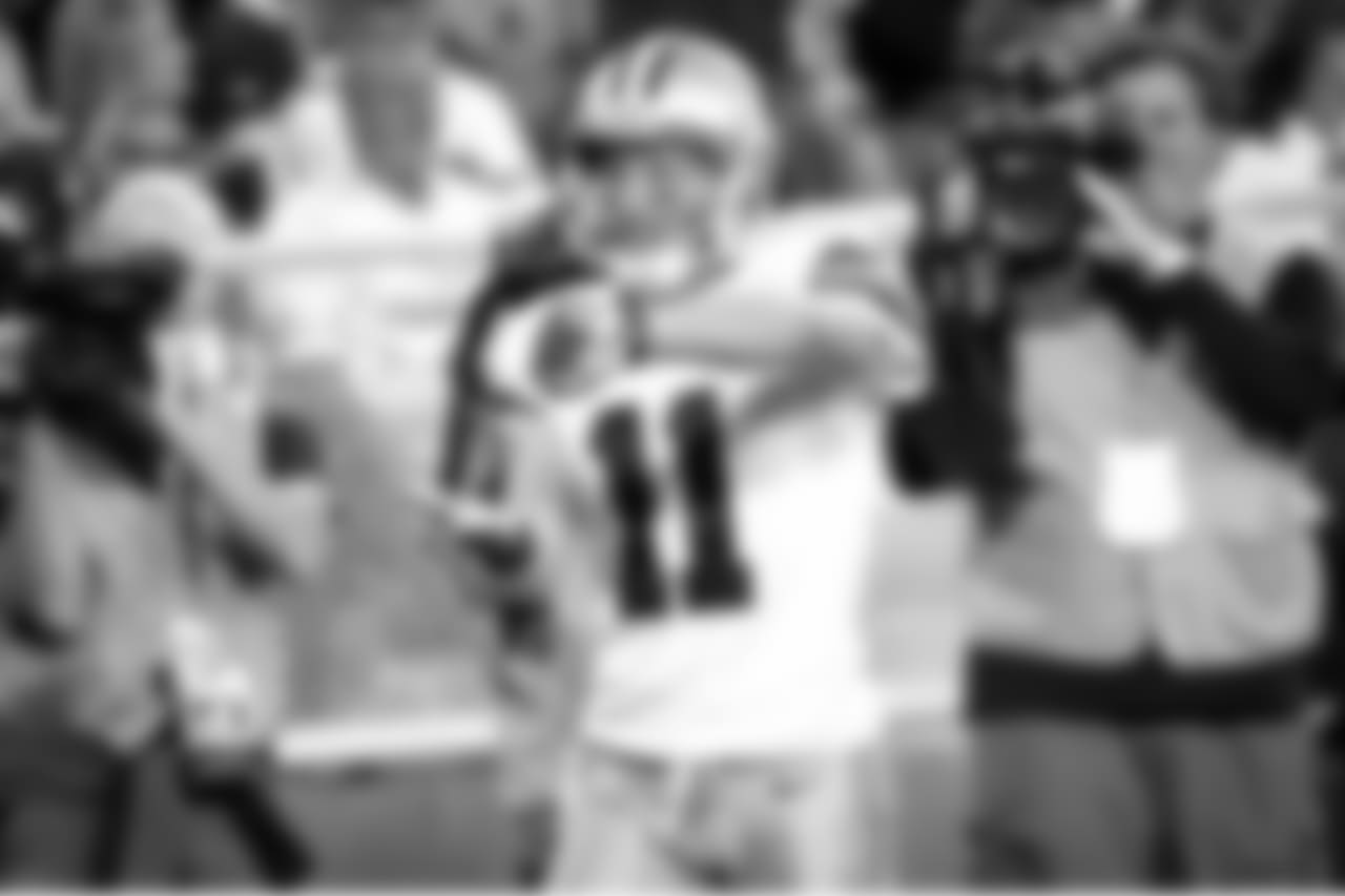 20161016_dal_vs_gb_cole_beasley_jj1648.jpg