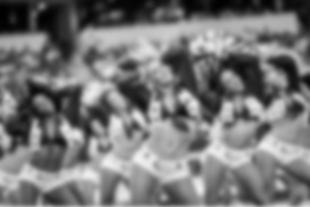 20171001_dal_cheer_selects_jj47159_0.jpg