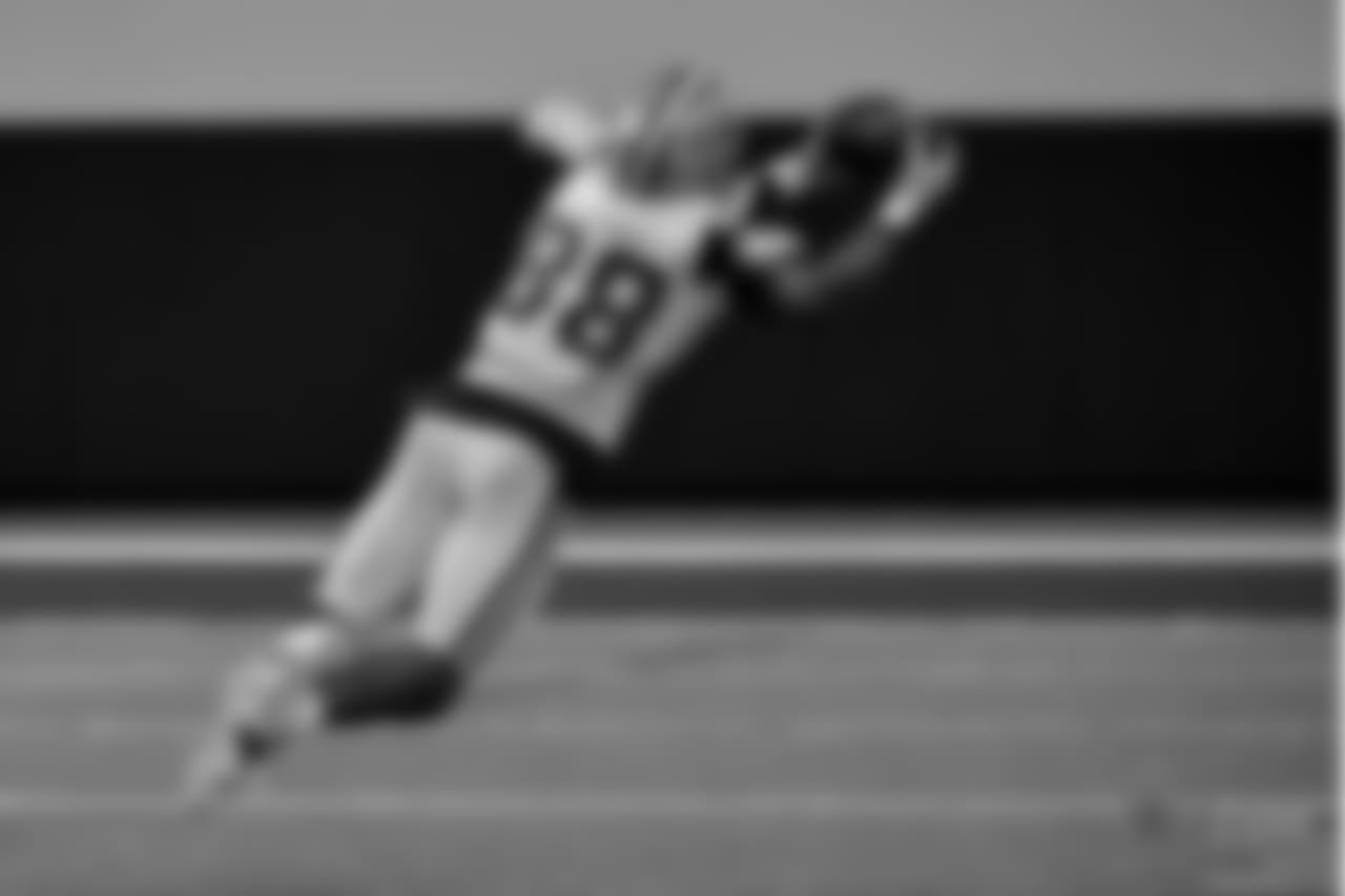 20170828_dal_dez_bryant_selects_jj37921.jpg