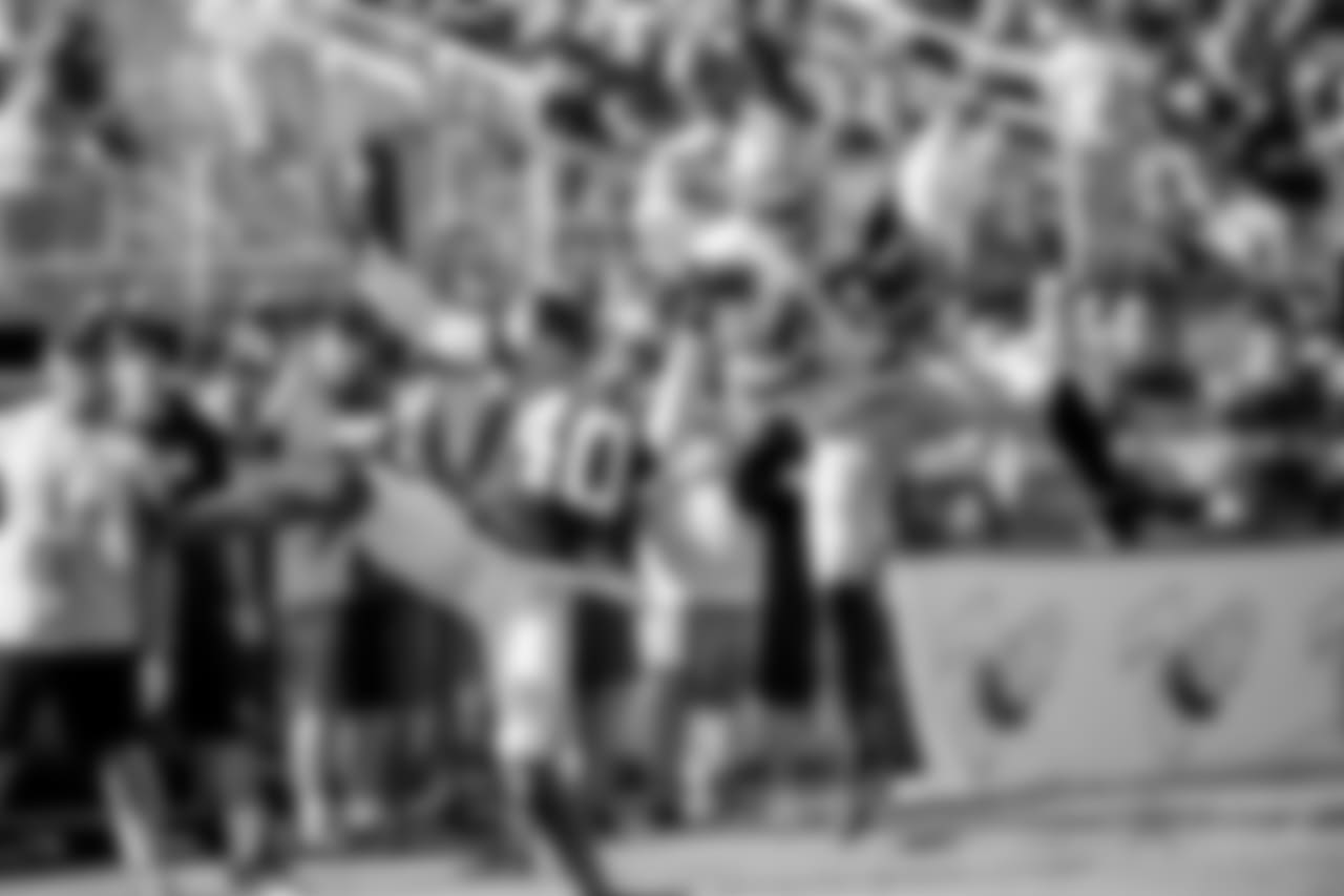 20180805_Training Camp_Blue-White_Tavon Austin_Selects_JJ_004448