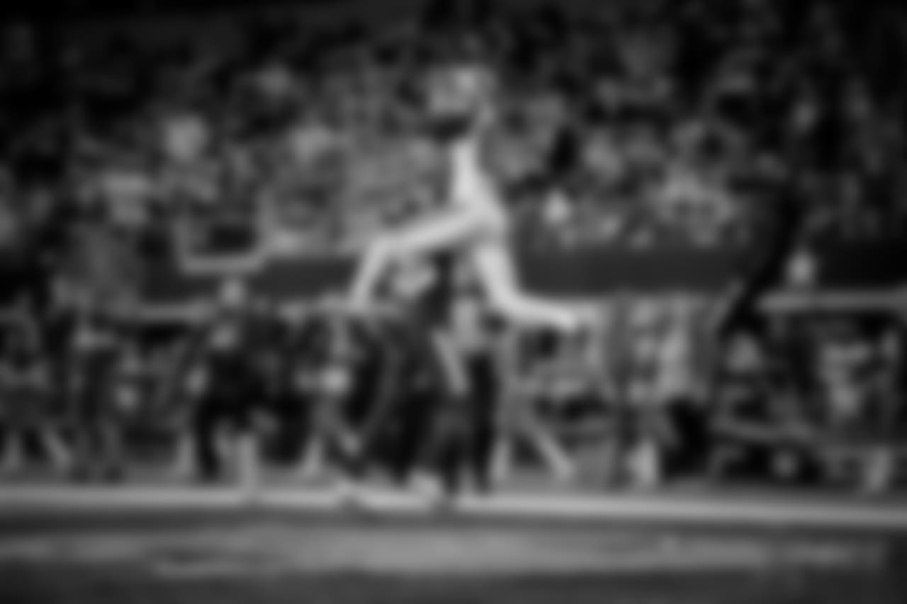 20171130_dez_bryant_selects_jj61622.jpg