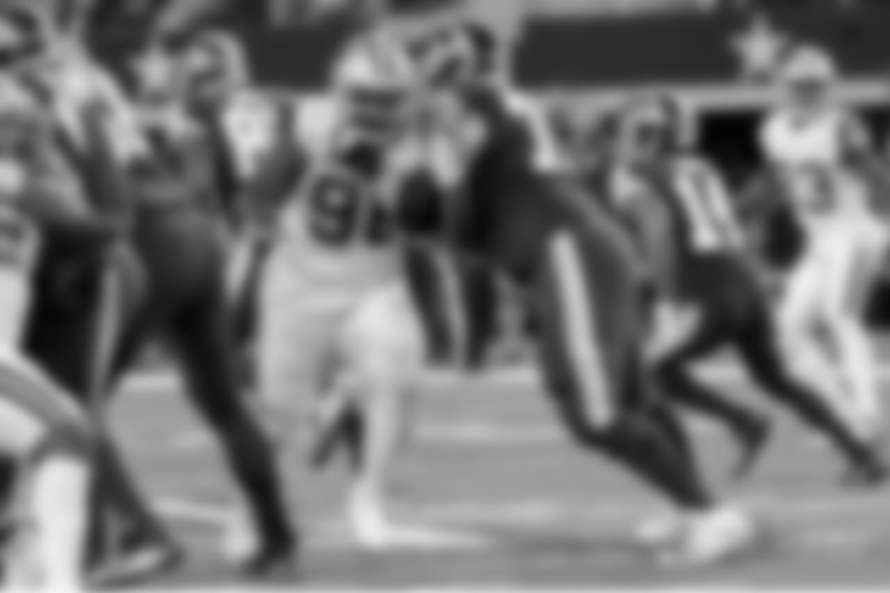 20171130_maliek_collins_selects_jj61801.jpg