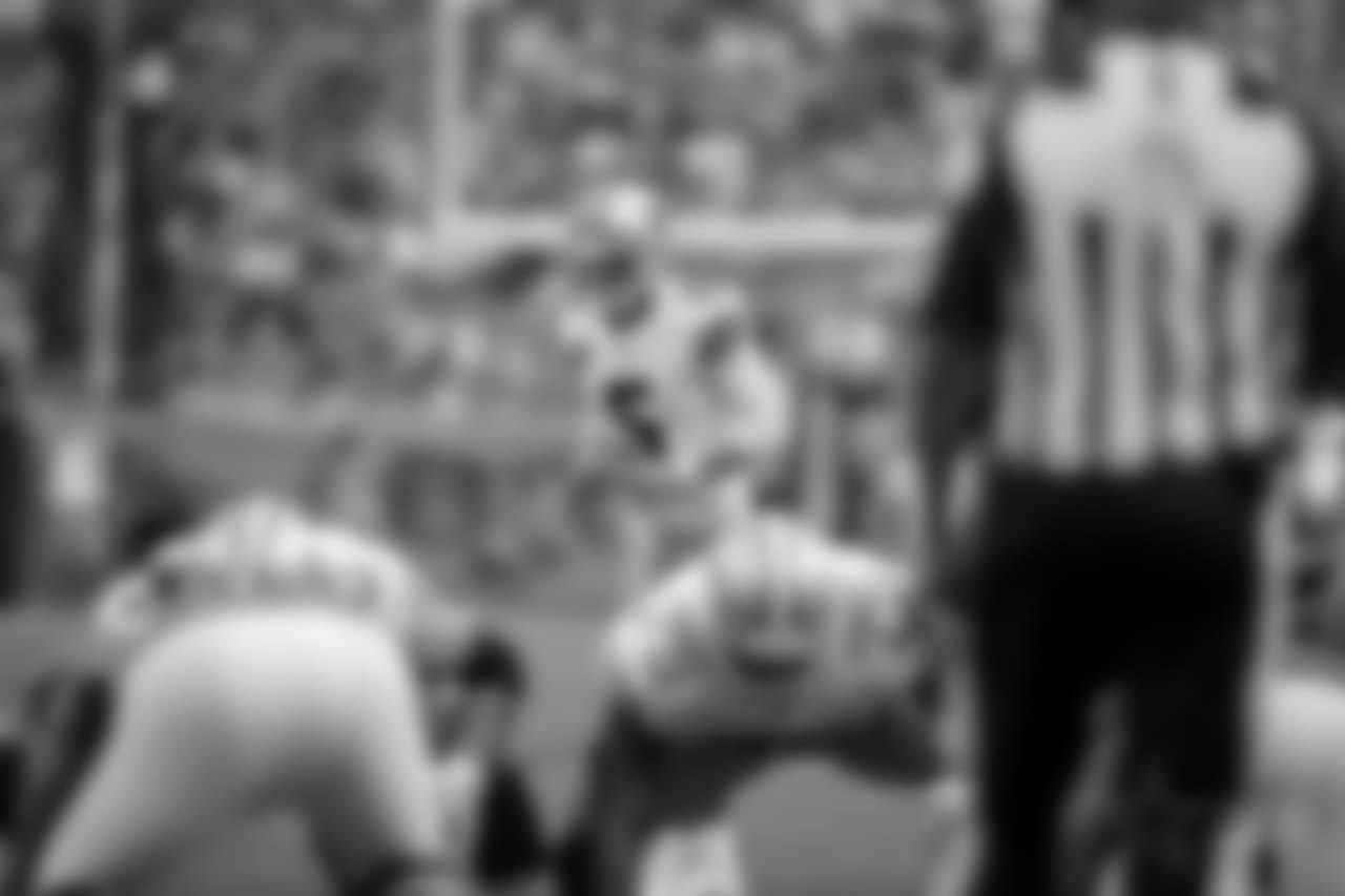 17 September 2017: Dan Bailey (5)
of the Dallas Cowboys during their week 2 regular season 42-17 loss to the Denver Broncos at Sports Authority Field at Mile High in Denver, Colorado. Photo by James D. Smith/Dallas Cowboys