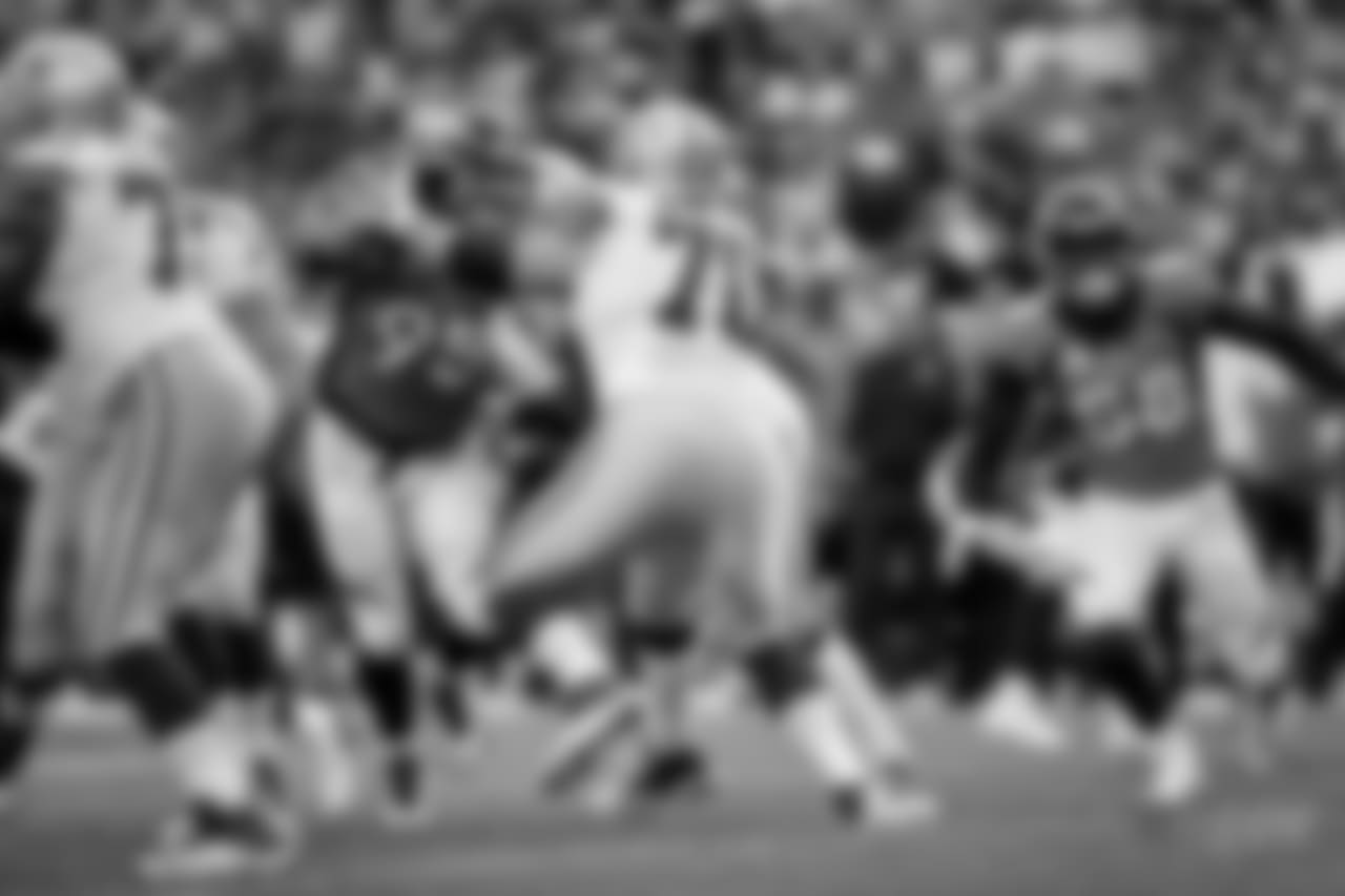 17 September 2017: Zack Martin (70)
of the Dallas Cowboys during their week 2 regular season 42-17 loss to the Denver Broncos at Sports Authority Field at Mile High in Denver, Colorado. Photo by James D. Smith/Dallas Cowboys