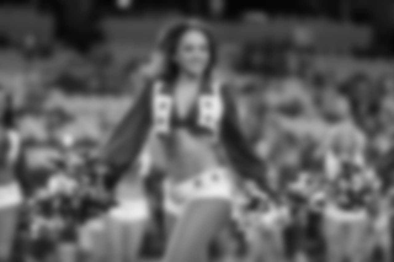 20171130_DalvWash_cheer_Jenna (7)