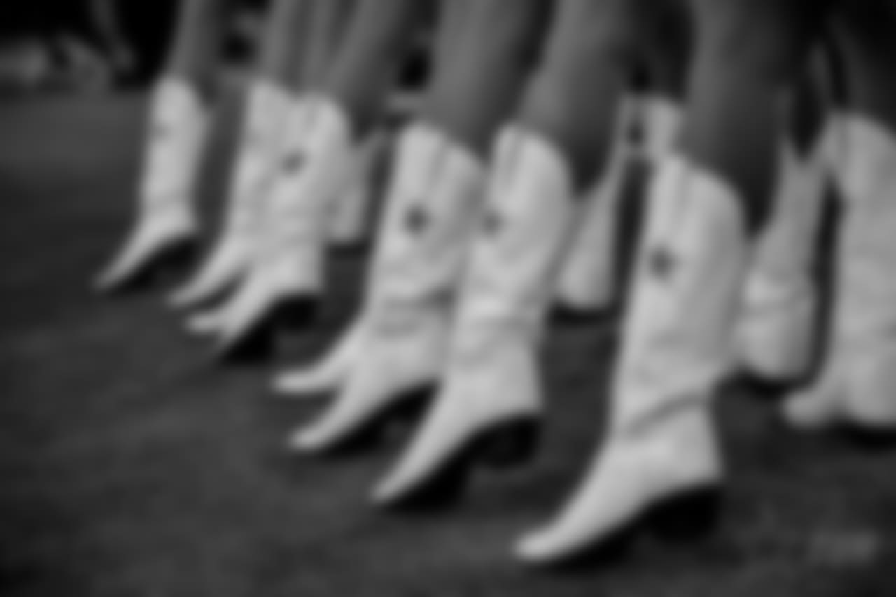 20171130_cheers_mcmb_selects_jj61925-2.jpg