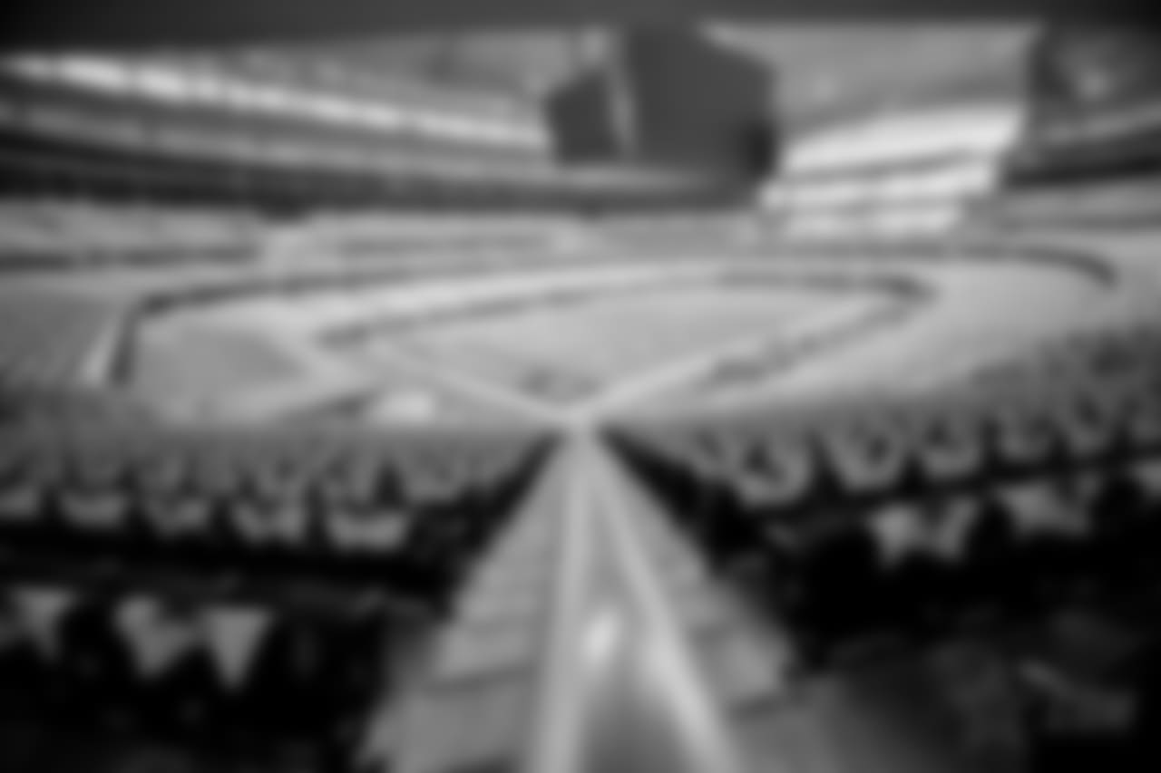 20171130_dal_selects_jj61278.jpg