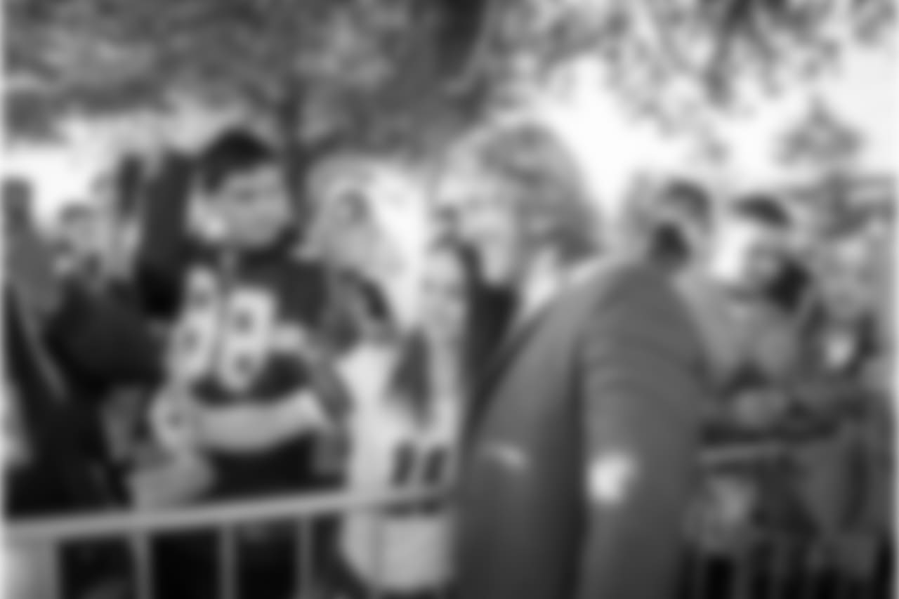20171119_dal_colebeasley_-pk-11.jpg