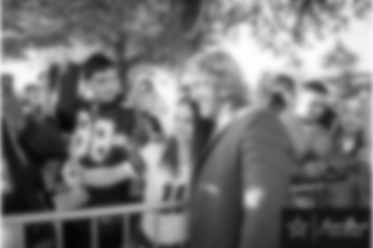 20171119_dal_colebeasley_-pk-111.jpg