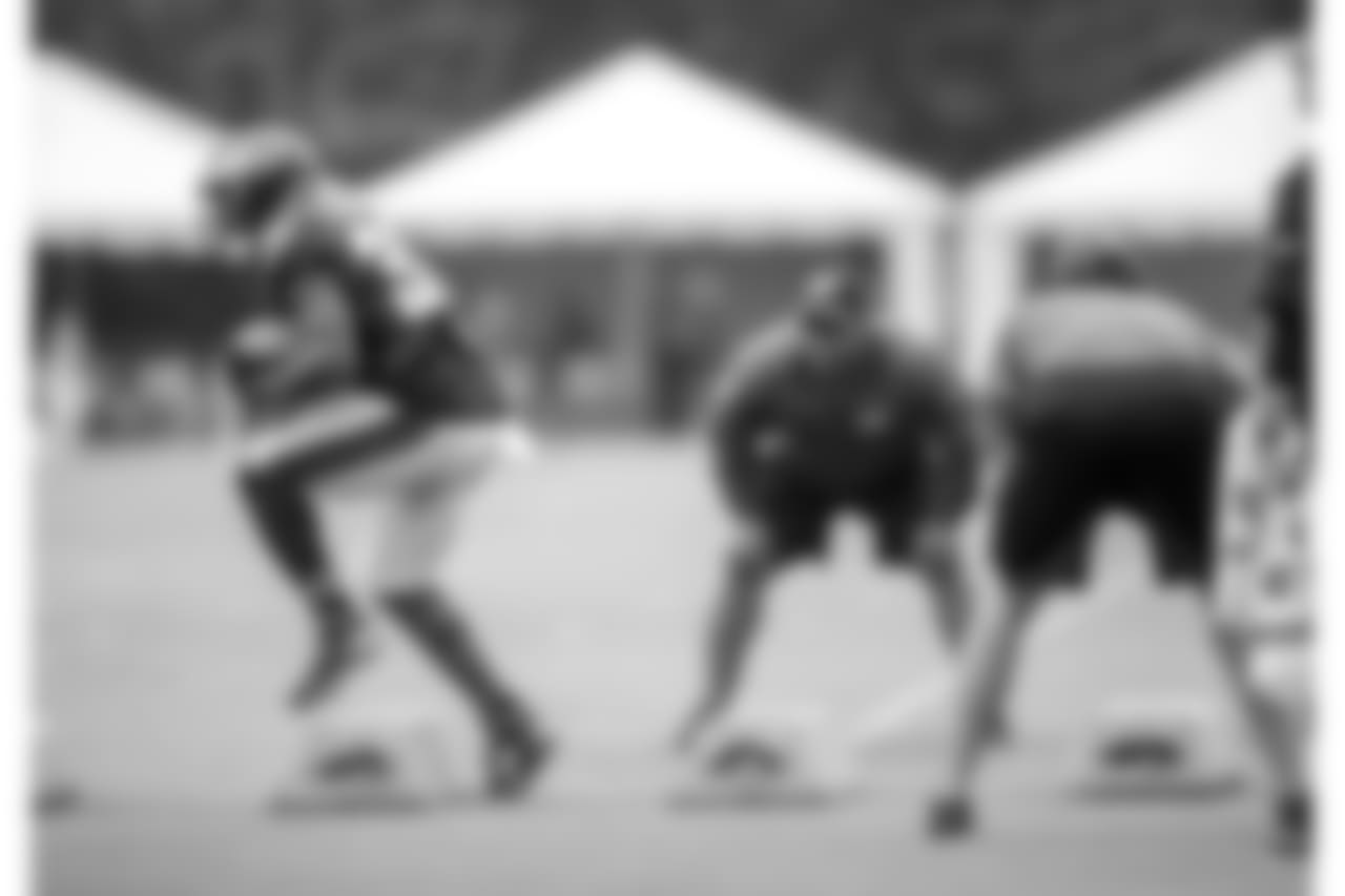 RB Byron Marshall