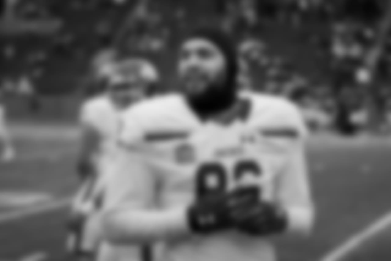 Dallas Goedert caught 198 passes for 2,988 yards and 21 touchdowns during his career at South Dakota State.