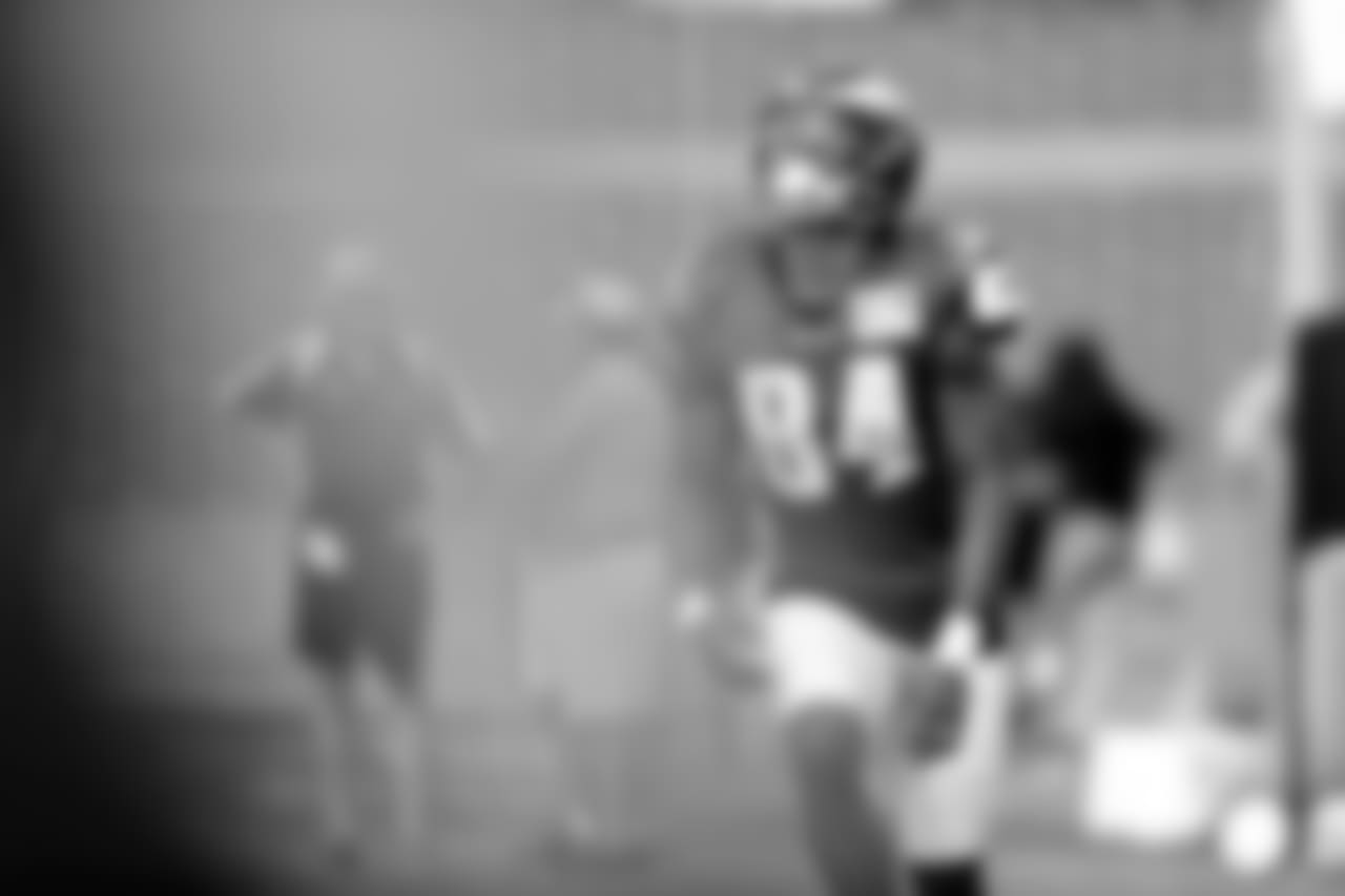 WR Marcus Johnson