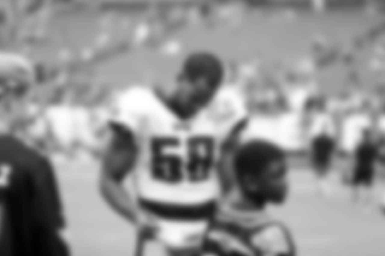LB Jordan Hicks