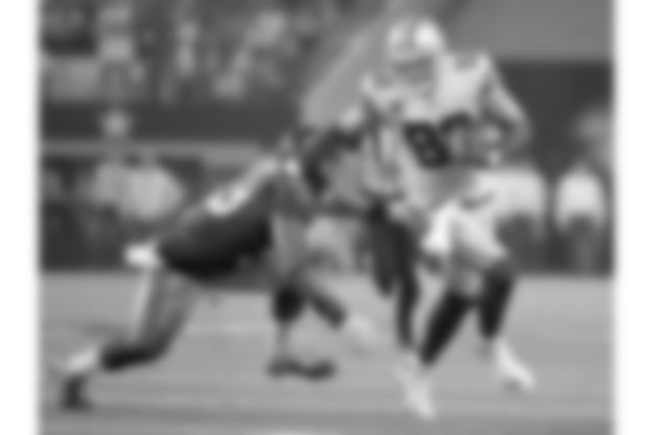 TE Jason Witten, a ten-time Pro Bowler, is tied for the team lead in receptions (42) and has three touchdowns on the year.