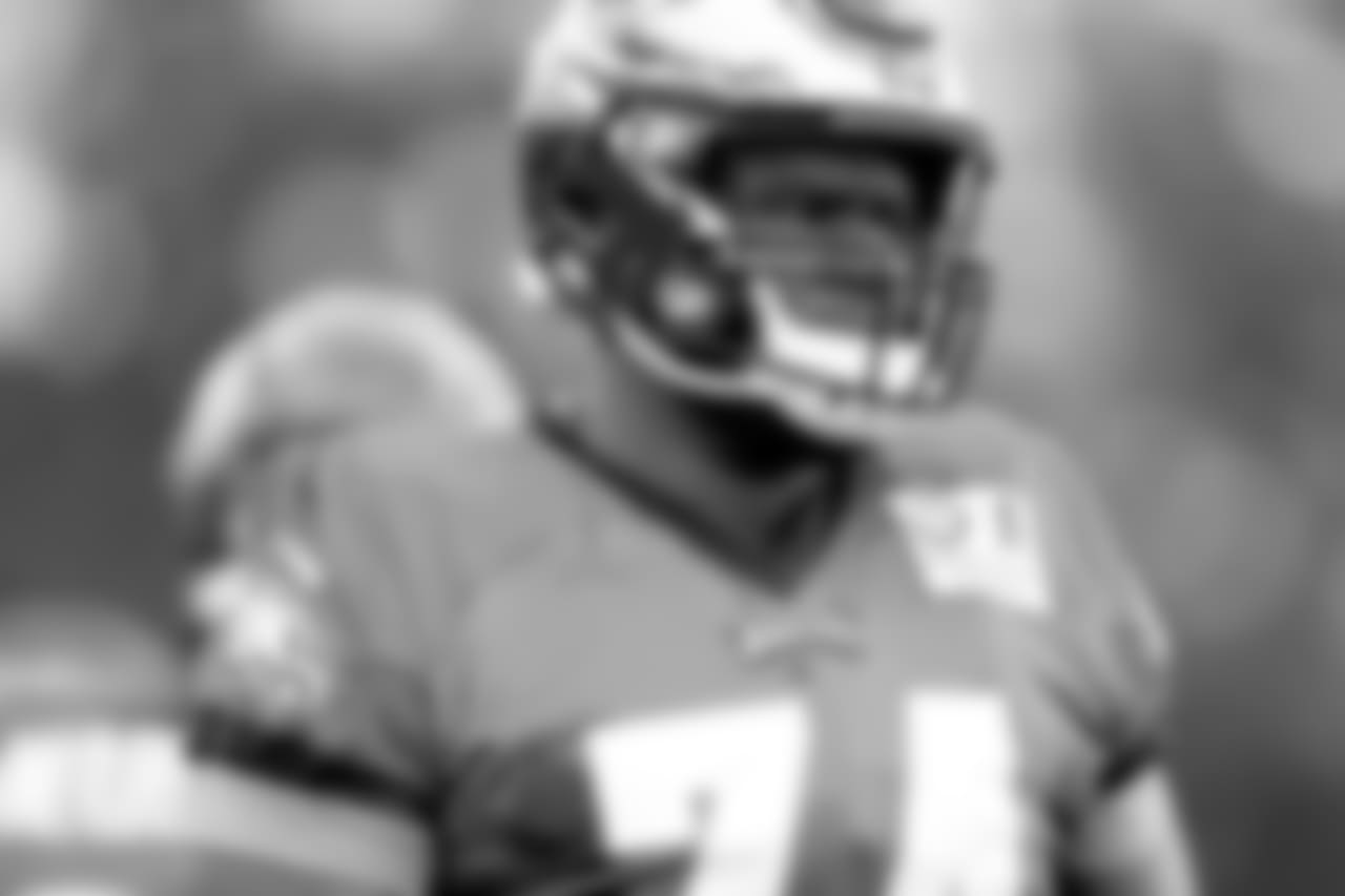OL Toby Weathersby