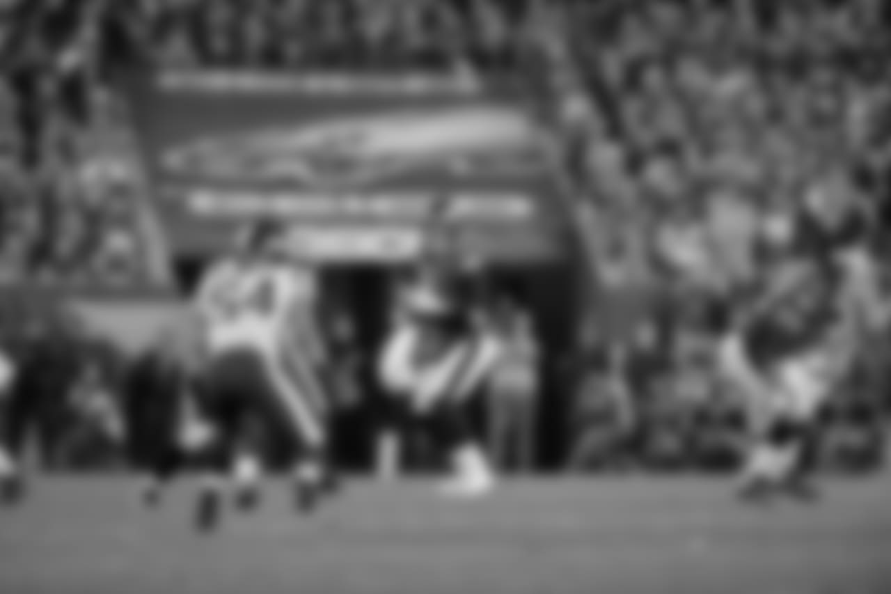 QB Nick Foles