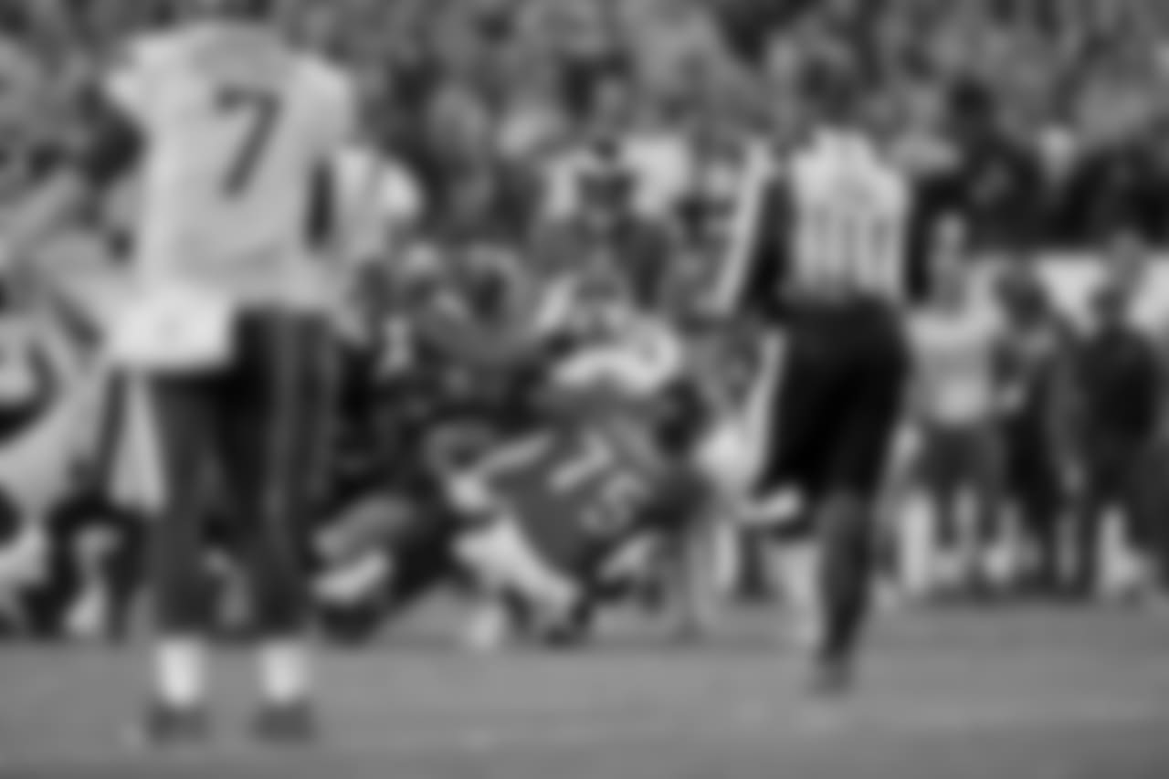 DE Vinny Curry