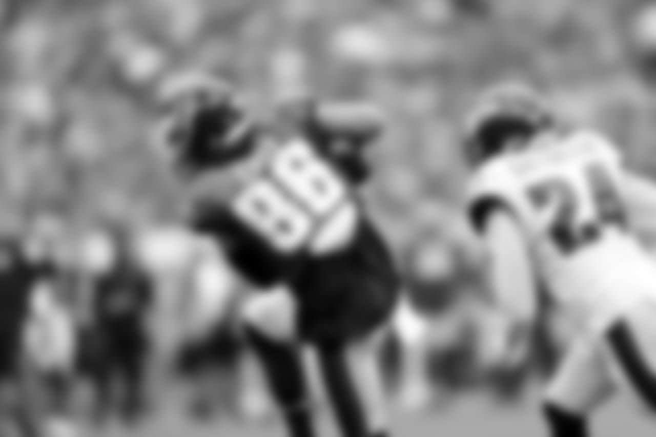 TE Zach Ertz
