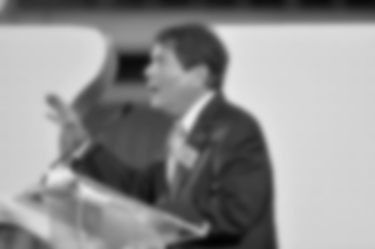 Merrill Reese at the podium.