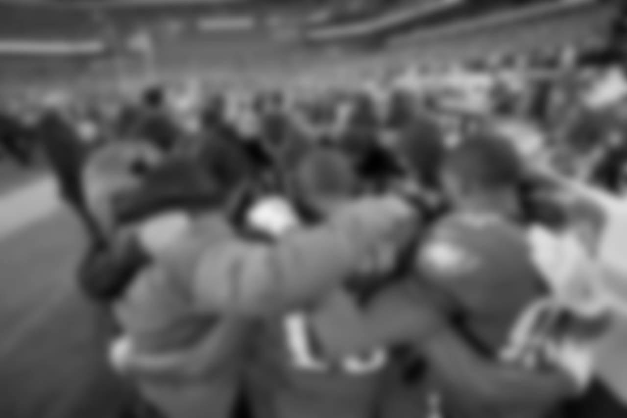Huddle up