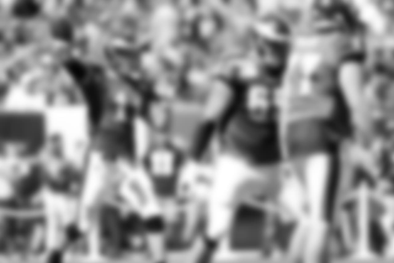 QB Carson Wentz